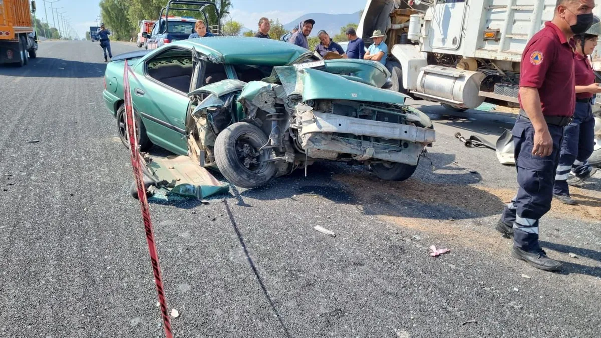Accidente automovilístico deja un adolescente herido en Actopan