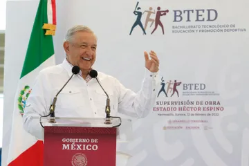 ‘Lo que diga el pueblo’, dice AMLO sobre su continuidad hasta 2024