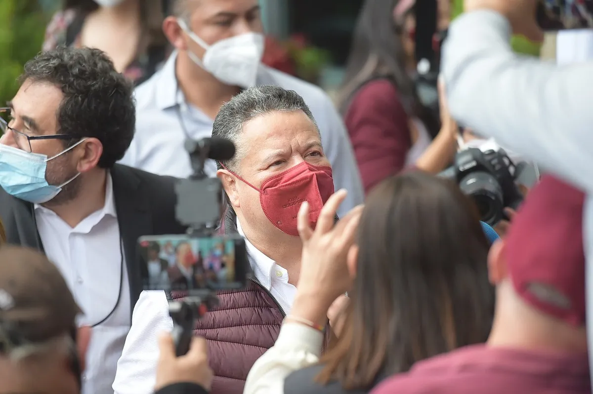 Aventaja Julio Menchaca 16.3 puntos sobre Carolina Viggiano: Massive Caller