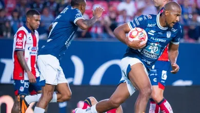 Salomón Rondón rescató el empate a un gol contra Atlético de San Luis