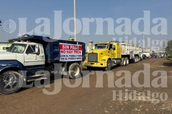 Trabajadores bloquean acceso a obra en la zona de Huitzila, Tizayuca