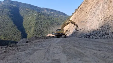 Obras de reconstrucción en carretera afectada en Hidalgo