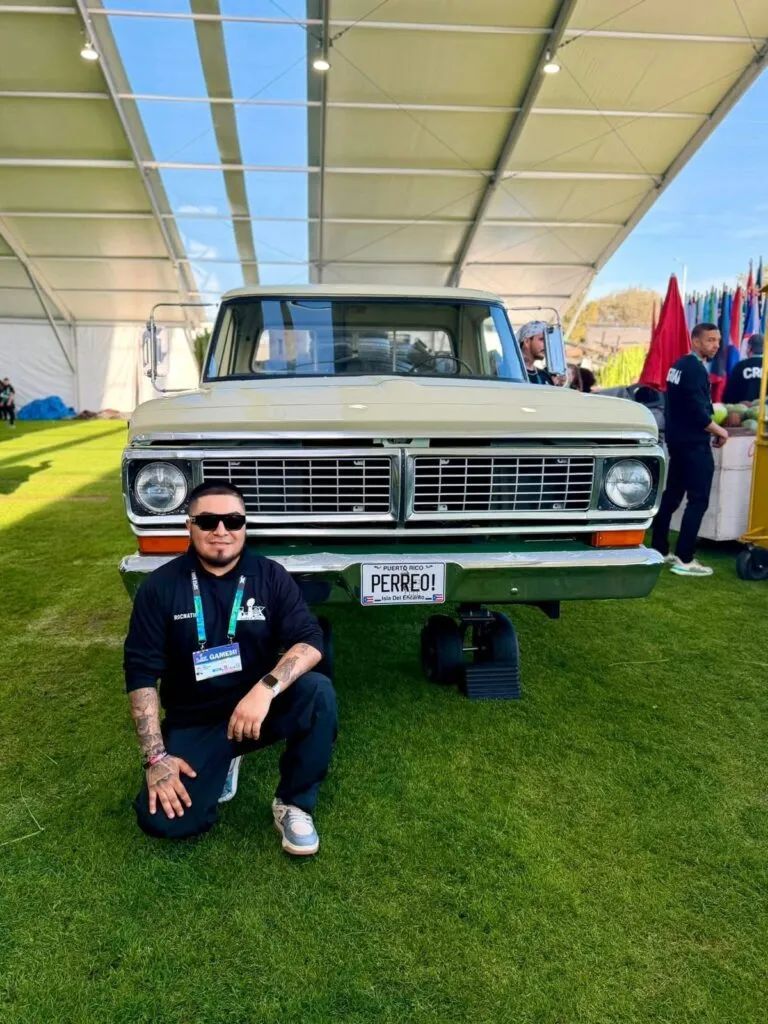 Joven hidalguense participó en el show de medio tiempo del Super Bowl