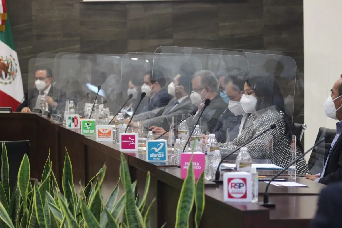 Multan con $149 mil a partidos por irregularidades en campaña en proceso extraordinario