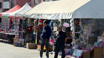 VIDEOS | Disputa por espacios desata tensión entre comerciantes en El Palmar