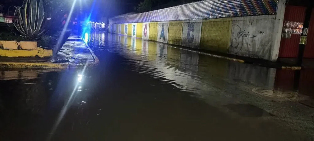 Vecinos exigen obras contra inundaciones en Nuevo Tizayuca