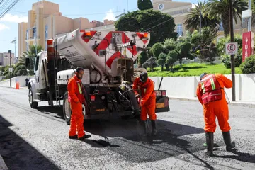 Pachuca intensifica el bacheo para mejorar vialidades y seguridad