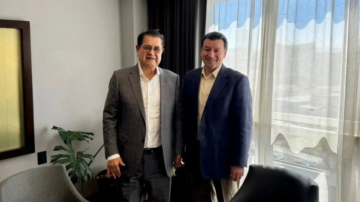 Guillermo Olivares se reúne con Damián Sosa