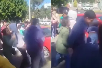 Pelea por un celular en prepa 1 de Pachuca se viraliza; la universidad mantiene silencio