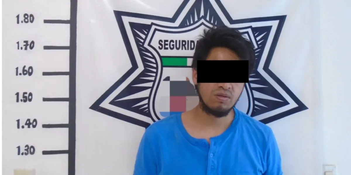 Detienen en céntrica avenida de Pachuca a ladrón de autoestéreos