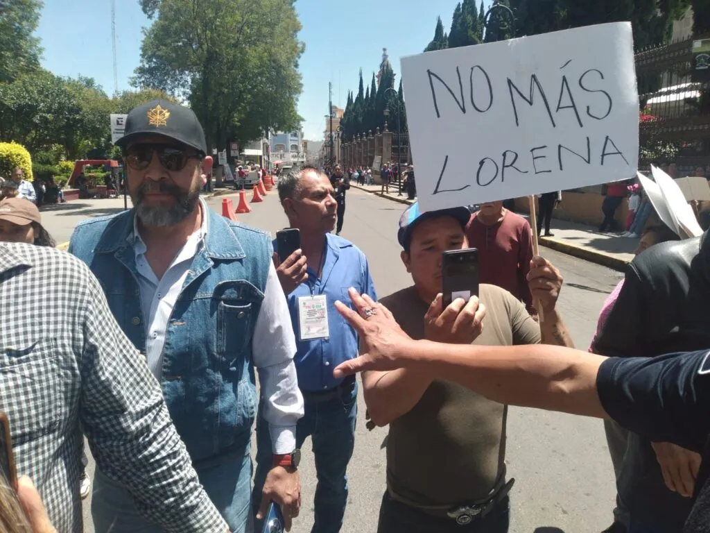 Marcha contra el gobierno de Tulancingo pierde fuerza entre poca asistencia y la final del Mundial