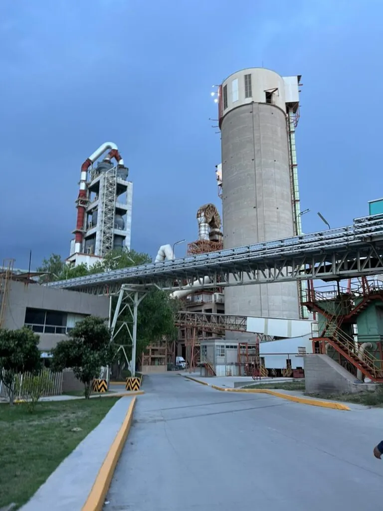 Planta Cruz Azul en Hidalgo ya tiene energía eléctrica; invierten mil 800 mdp en reactivación