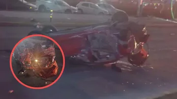 Vehículo volcado