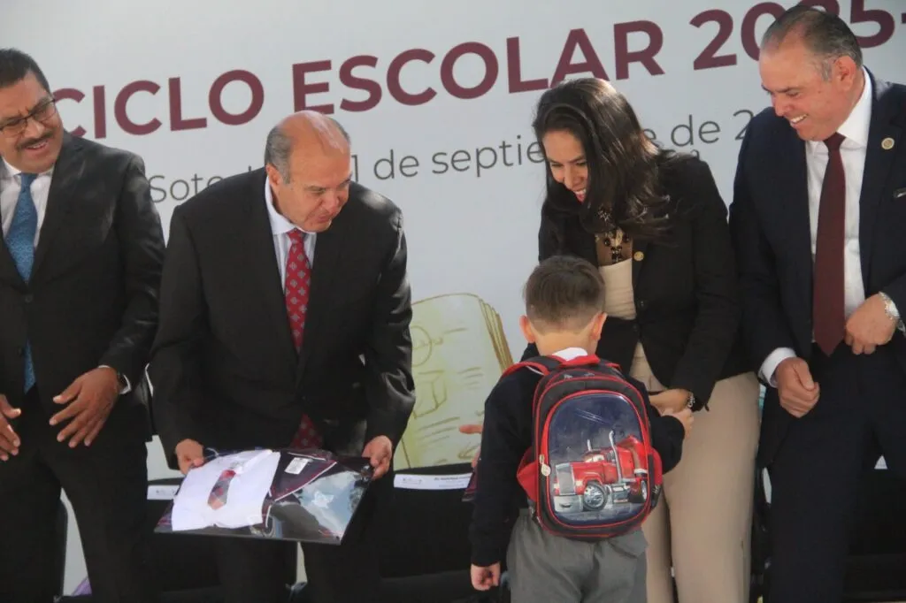 ¡Listos los útiles escolares! Gobierno de Hidalgo adquiere 481 mil paquetes para el ciclo 2026-2027