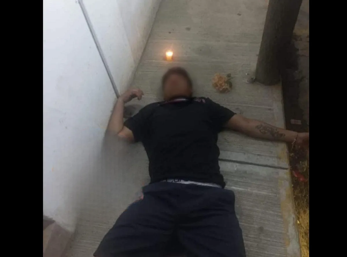 San Felipe Orizatlán: pensaron que estaba muerto, le prenden veladora y solo estaba ebrio