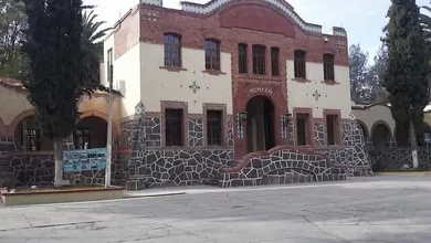 Normalistas advierten posibles movilizaciones si no se cumple restitución de instalaciones.