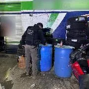 ¡Golpe al huachicol! FGR asegura mil 500 litros de hidrocarburo en Hidalgo