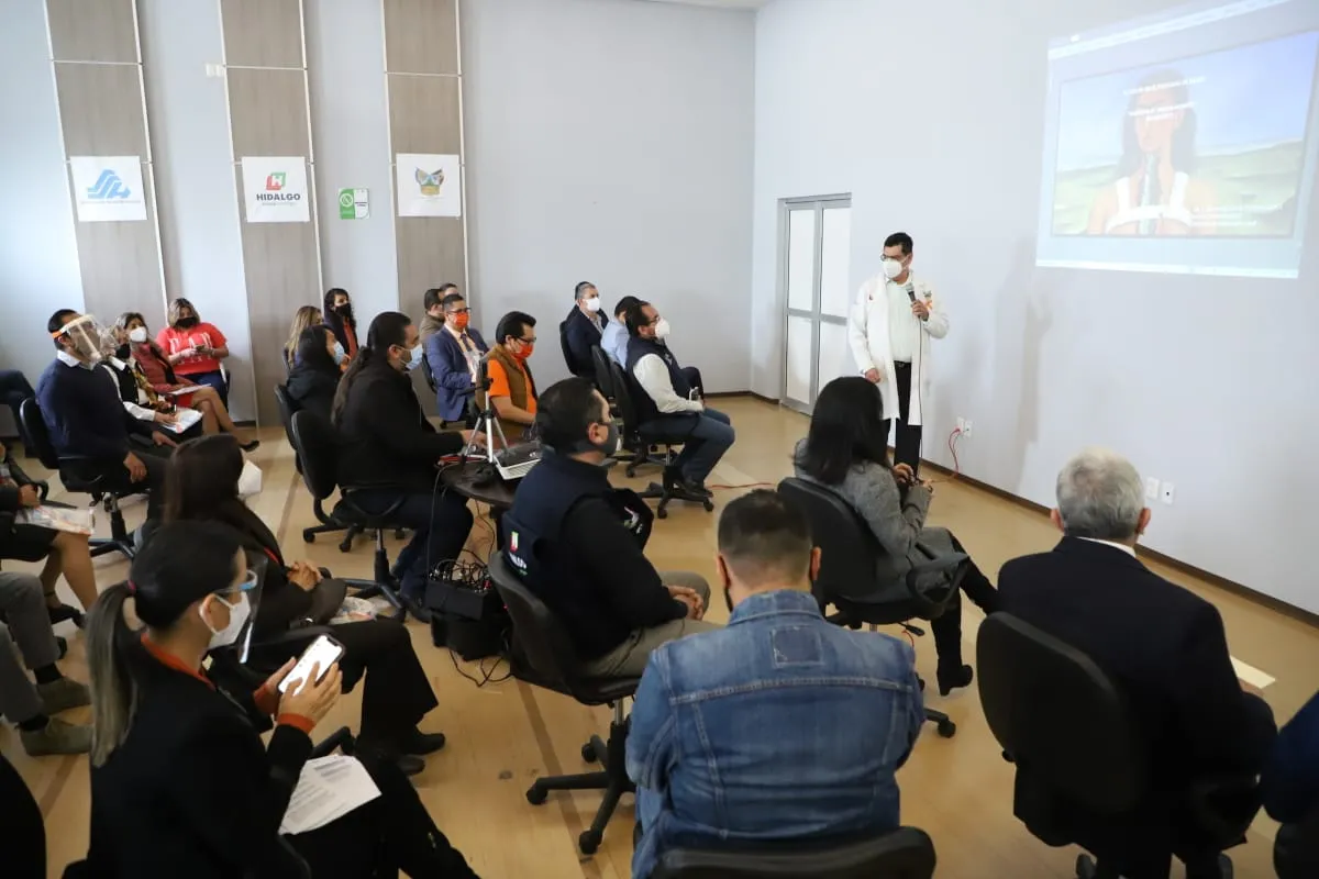 Homenajea Salud a personal médico hidalguense