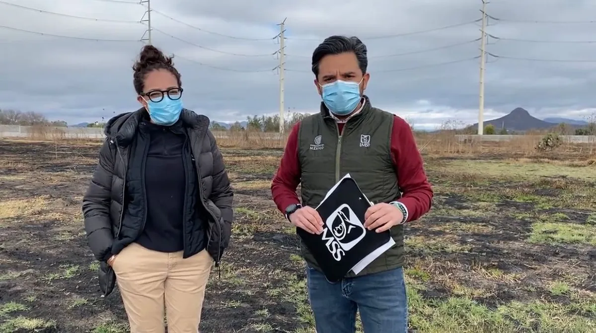 Zoé Robledo visita terrenos del nuevo Hospital de Tula