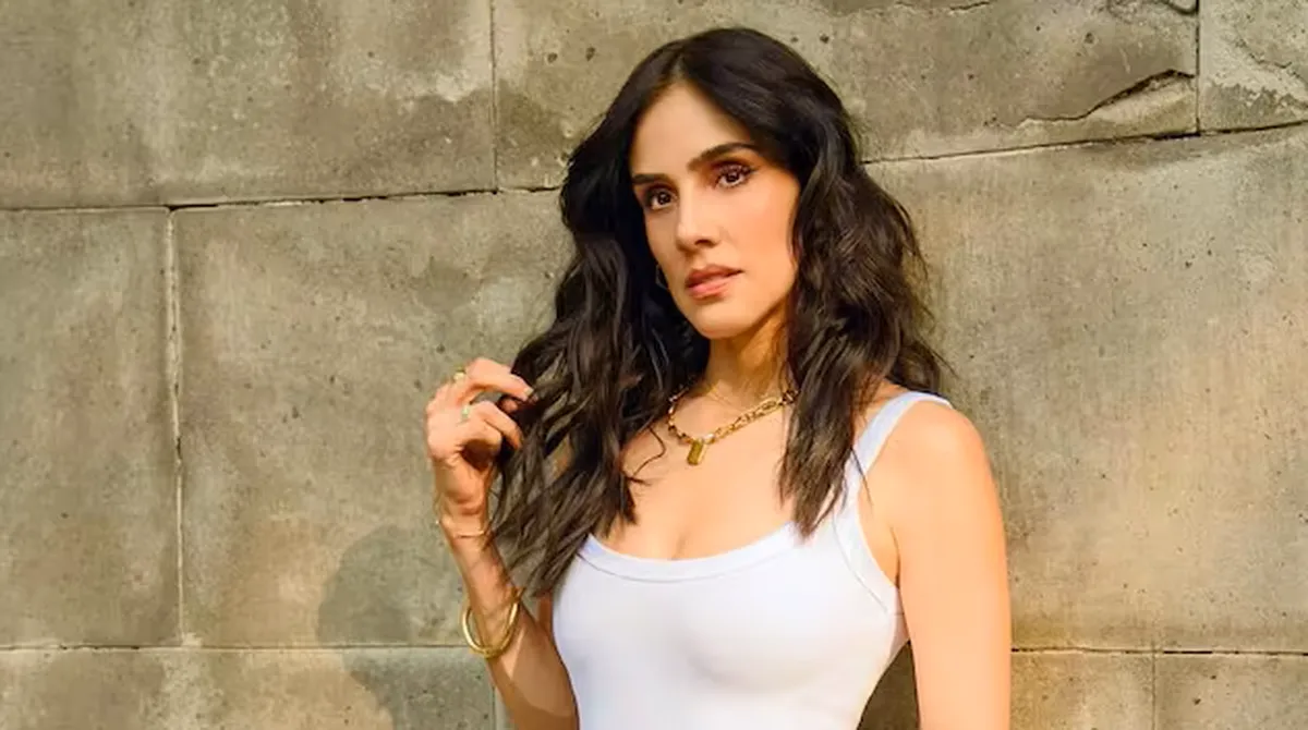 Sandra Echeverría denuncia fraude de dos mil millones de pesos; más de mil inversionistas afectados
