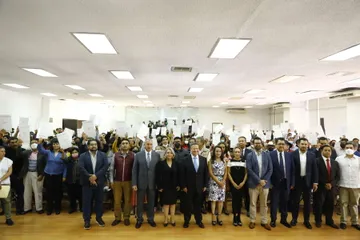 Gobierno de Hidalgo entrega escrituras a 115 hidalguenses