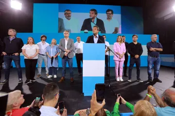 Sergio Massa reconoce victoria de Javier Milei en elección presidencial de Argentina
