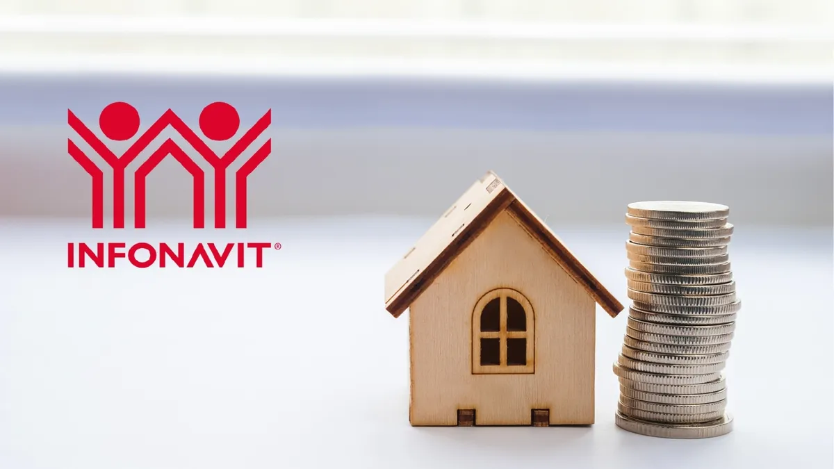 Casa, dinero y logo INFONAVIT