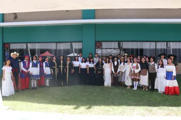 Alumnos de la UTSH innovan con platillos mexicanos en el mercado internacional
