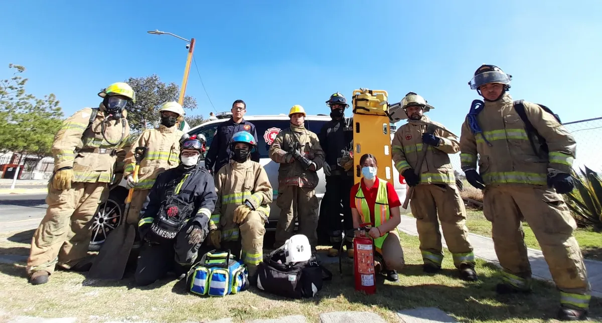 Bomberos de Hacienda Margarita atienden emergencias con voluntad y altruismo