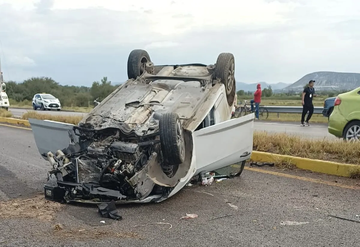 Carretera Actopan-Ixmiquilpan: accidente deja 6 lesionados
