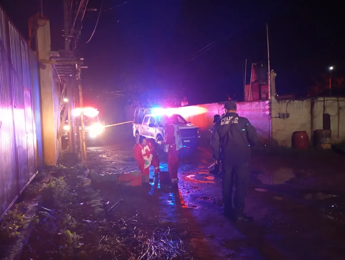 Hombre asesinado en la vía pública en Tulancingo