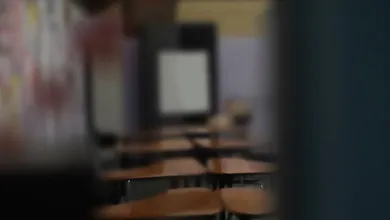 Autoridades educativas responden a una tendencia en redes con medidas preventivas para proteger a estudiantes y docentes.