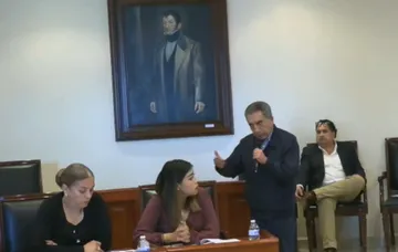 Cabildo de Tulancingo estuvo a punto de aprobar acuerdo que retrocedía en derechos de las mujeres 