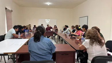 Docentes y familiares dialogan y evitan bloqueo en la autopista México Pachuca