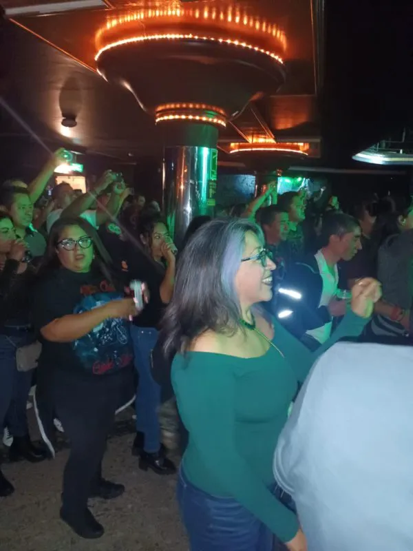 La Lupita y La Cuca energía para los oídos 