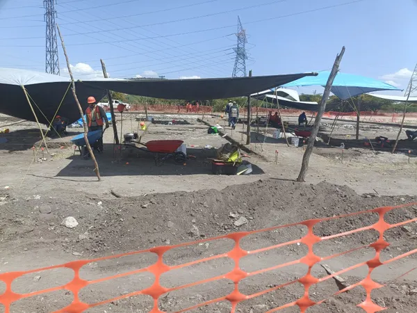 Bajo tierra y sin registro previo, así fue el descubrimiento que sorprendió a arqueólogos en Hidalgo