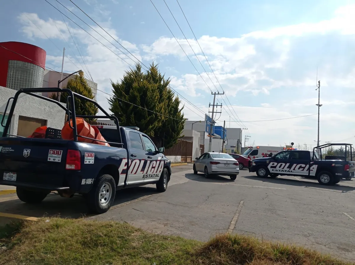 Hieren de bala a director de Protección Civil de Xochicoatlán