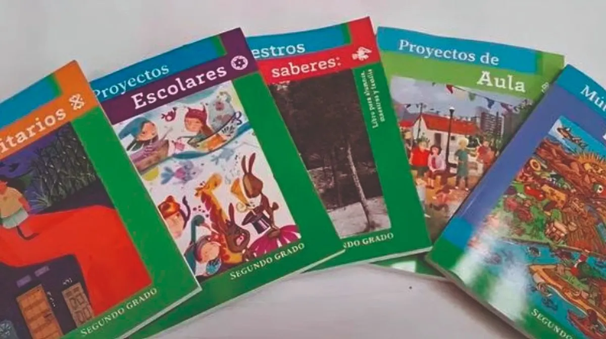 Libros de texto gratuitos: En Hidalgo hay inquietud y dudas de padres de familia