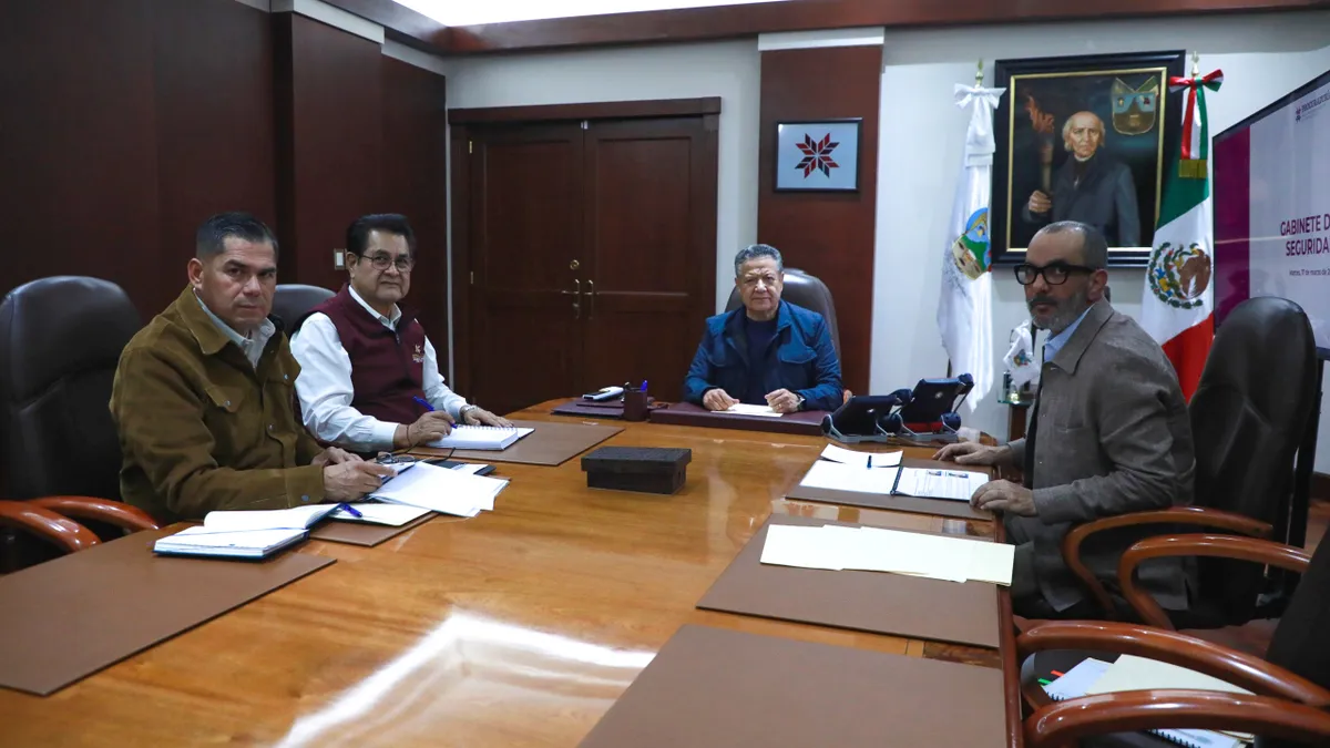 Reunión del gobernador Julio Menchaca con el gabinete de seguridad