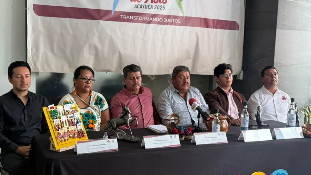 Feria San Francisco de Asís Acayuca 2025: cartel artístico, gastronomía y pabellón artesanal