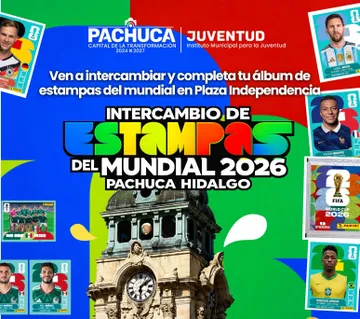Intercambio de estampas del mundial en Pachuca
