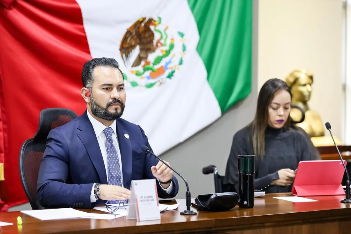 Comisión de legislación del Congreso de Hidalgo sin dictaminar 57.47% de iniciativas