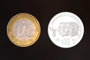 Presentan 6 monedas conmemorativas de la Independencia