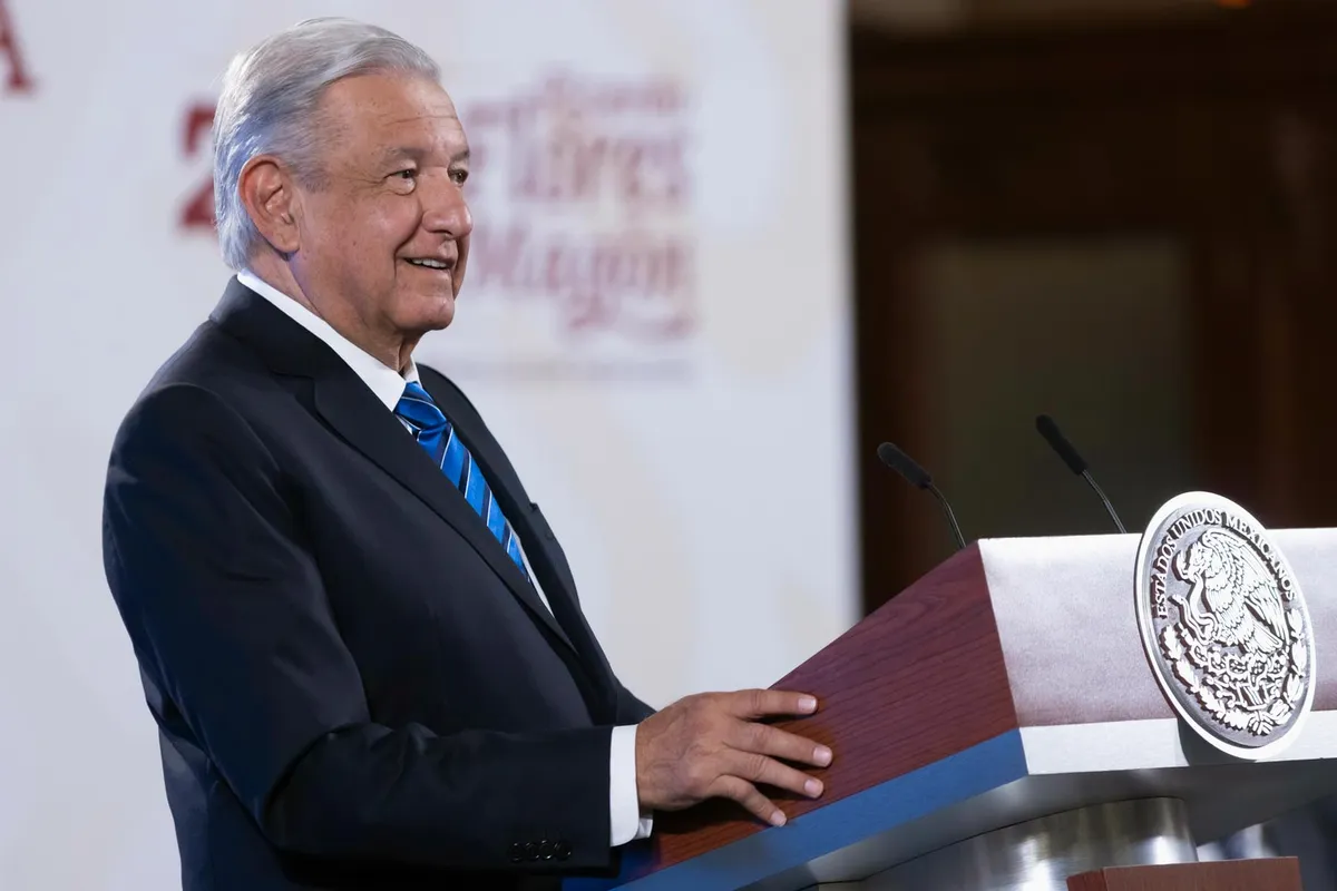 AMLO arremete otra vez contra la alianza que postula a Viggiano