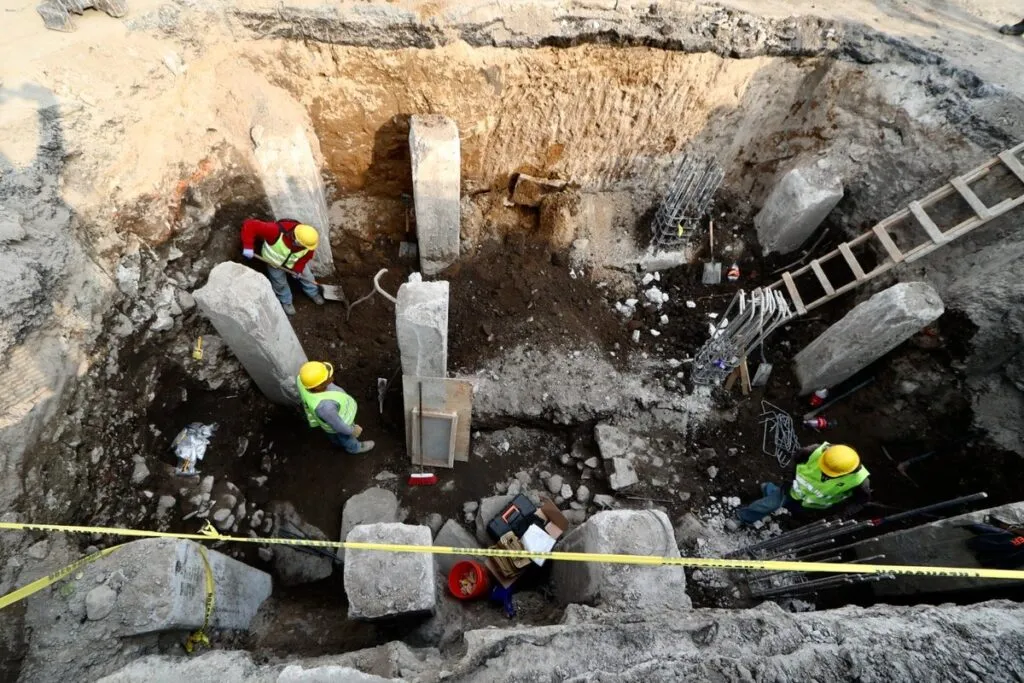 CDMX tiene nueva zona arqueológica: INAH descubre vestigios en Calzada Flotante, aquí las FOTOS
