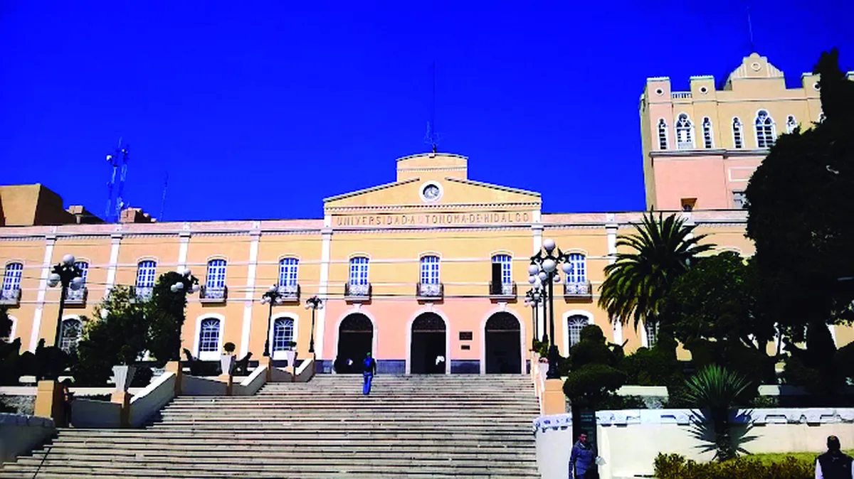 En seis décadas la UAEH no ha tenido una rectora