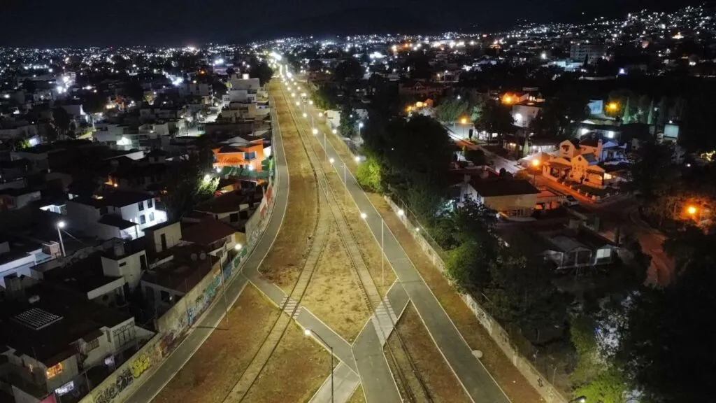 Pachuca: Concluye rehabilitación del alumbrado en ciclovía de Maestranza a Aquiles Serdán