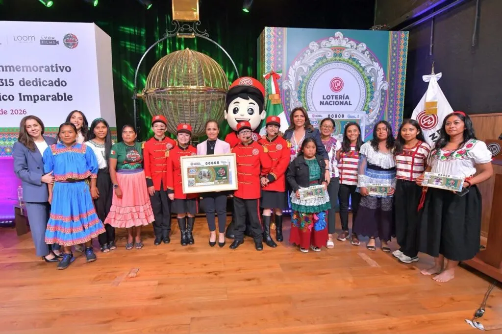 Con billete de su Sorteo Especial, Lotería Nacional reconoce a las corredoras de México Imparable