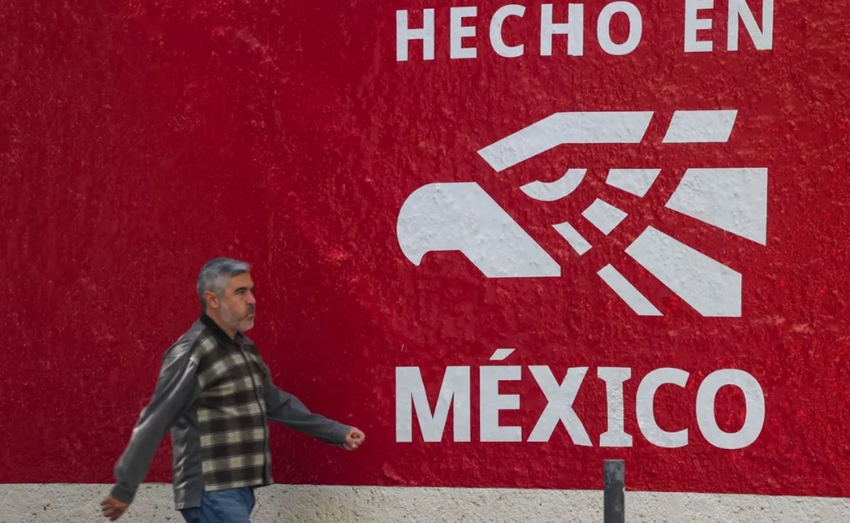 La SE resaltó que el programa Hecho en México reconoce al emprendimiento, micro, pequeñas y medianas empresas, así como grandes que cumplen con altos estándares de calidad.