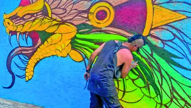 Las obras fueron realizadas durante el fin de semana pasado, cuando los artistas comenzaron a pintar el sábado 7 de marzo y concluyeron el domingo 8 de marzo.